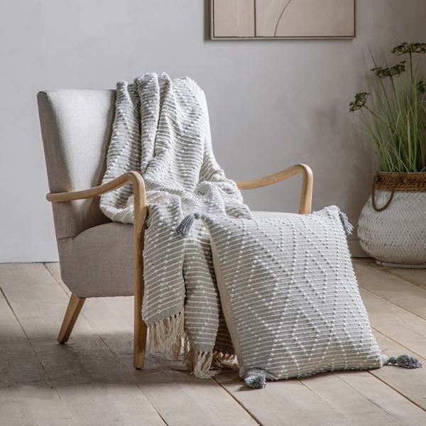 Synthia Throw - Grey